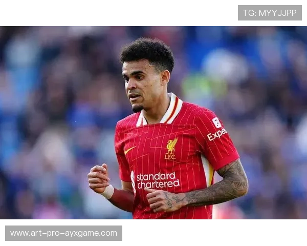 利物浦迪亚斯连续冲击左路防线